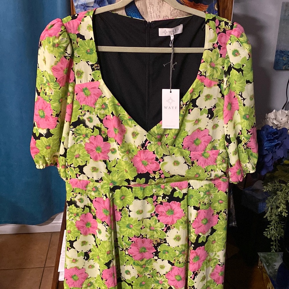 WAYF beautiful woman’s dress NWT